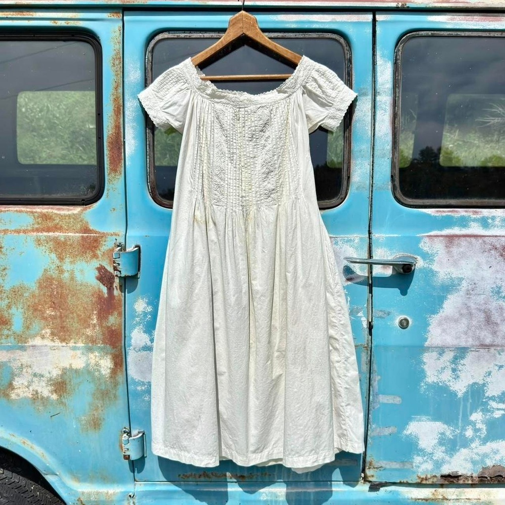 Antique 1800s to 1900s white linen dress floral cotton whitework embroidery